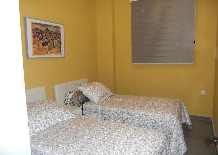 A.t. Altamira 15 * בילבאו